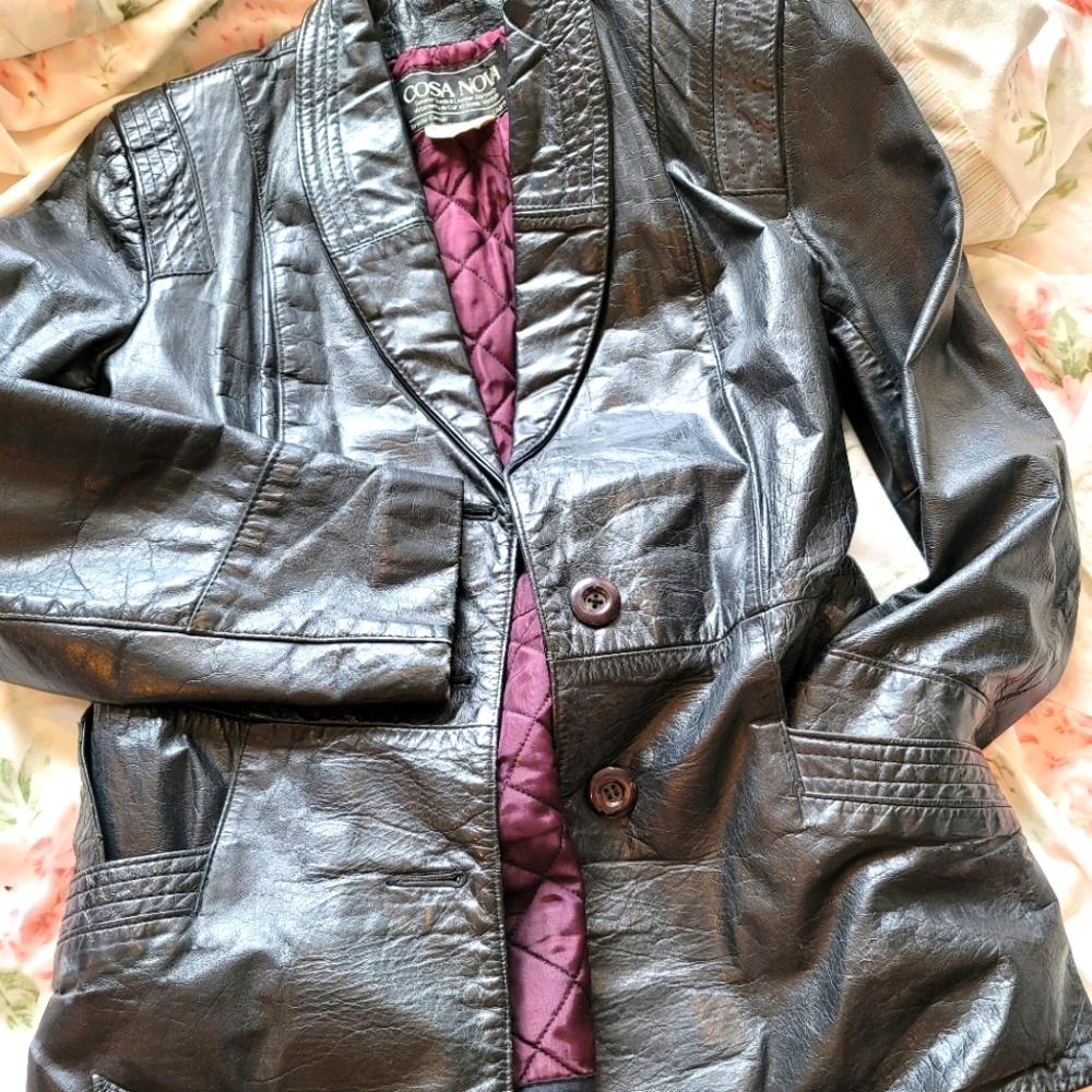 Black leather crop trench coat with waist tie